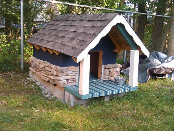 Gingerbread Cottage - CREATIVE DESIGNER DOG & PUPPY HOUSES, KENNELS
