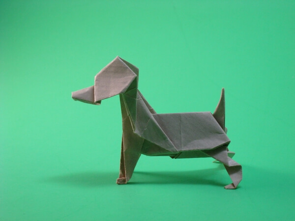 Beagle by Kunihiko Kasahara (Press to Buy online this Origami Dog Template)